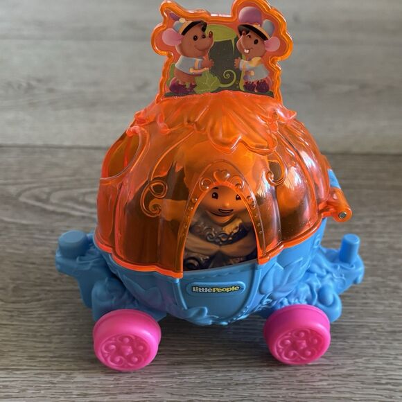 Fisher Price Little People 4 Disney Parade Floats And 8 Disney Figures - Picture 7 of 11